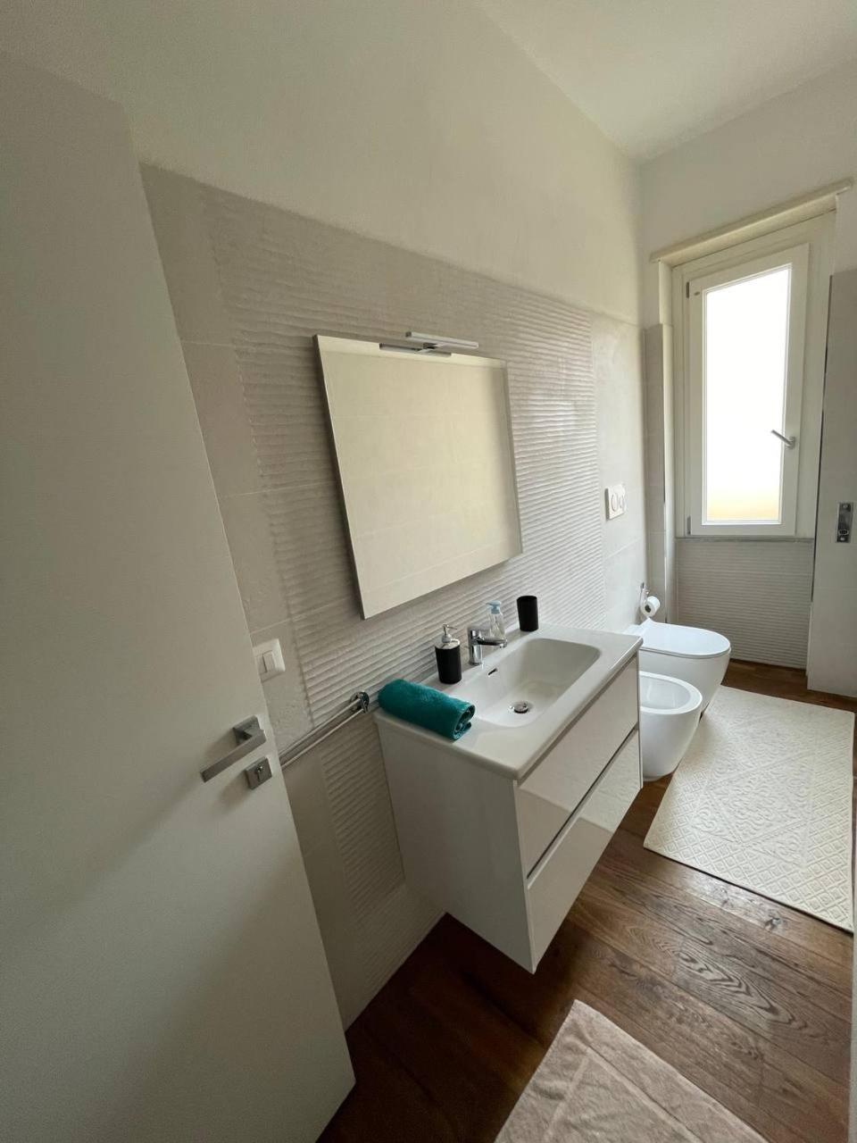 T-Rooms カリアリ エクステリア 写真